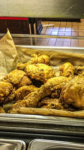 Restaurant ambiance - warm Mediterranean hospitality and cozy atmosphere